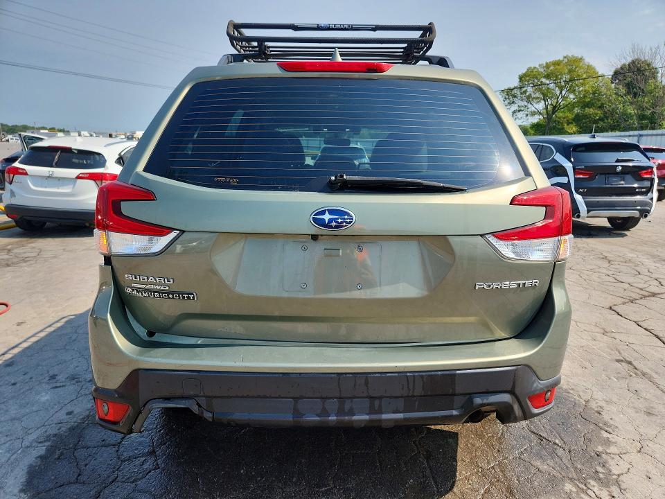 Photo 6 from auction – 2019 SUBARU FORESTER with VIN JF2SKACC3KH401367