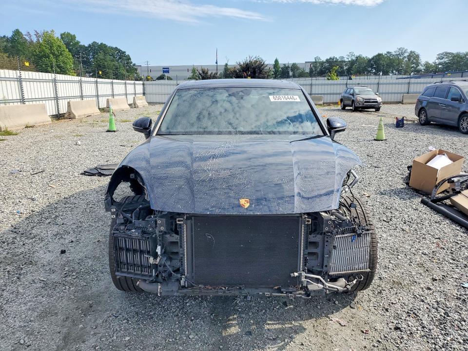 Photo 5 from auction – 2021 PORSCHE CAYENNE with VIN WP1AA2AY1MDA01575