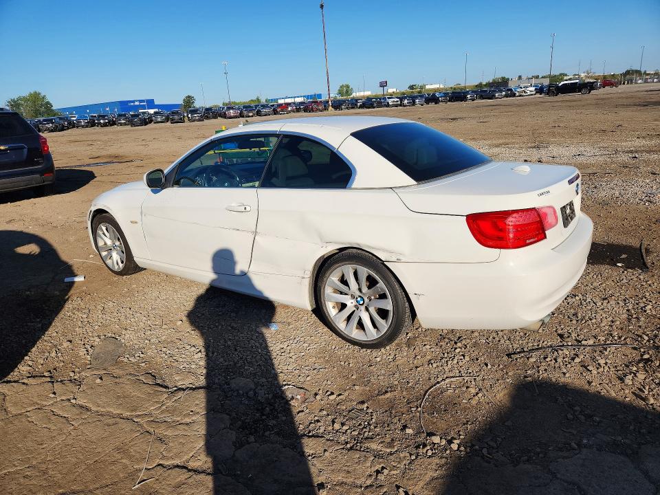 Photo 2 from auction – 2011 BMW 328 with VIN WBADW3C57BE541137