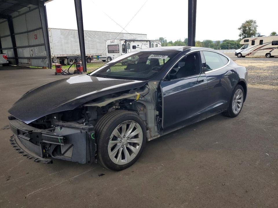 TESLA MODEL S 2016 with VIN 5YJSA1E14GF177756 - Photo from auction