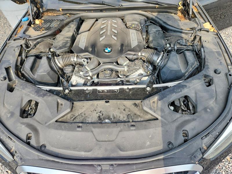 Photo 11 from auction – 2023 BMW M850XI with VIN WBAGV8C05PCM48864