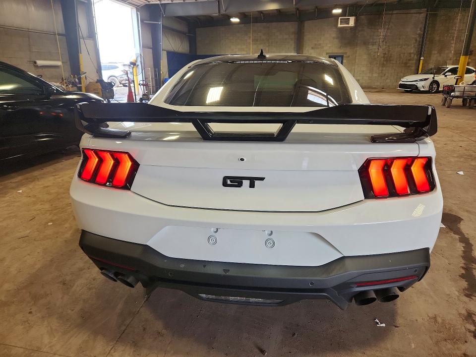 Photo 6 from auction – 2025 FORD MUSTANG with VIN 1FA6P8CF4S5413829