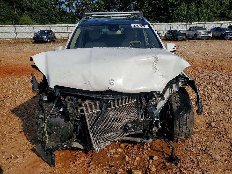 Photo 5 from auction – 2016 MERCEDES-BENZ GL with VIN 4JGDF6EE9GA645043