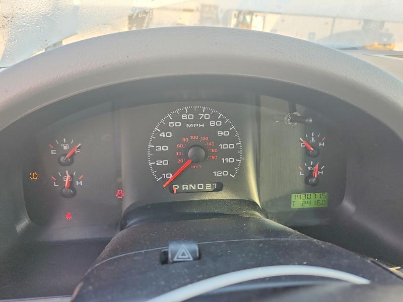 Zdjęcie 9 z aukcji – 2008 FORD F150 z VIN 1FTRF02248KC88383