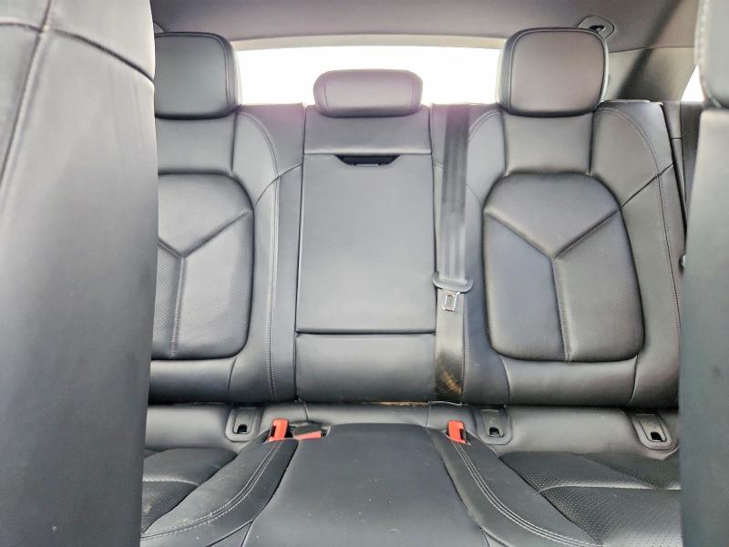 Photo 10 from auction – 2018 PORSCHE MACAN with VIN WP1AA2A51JLB22369