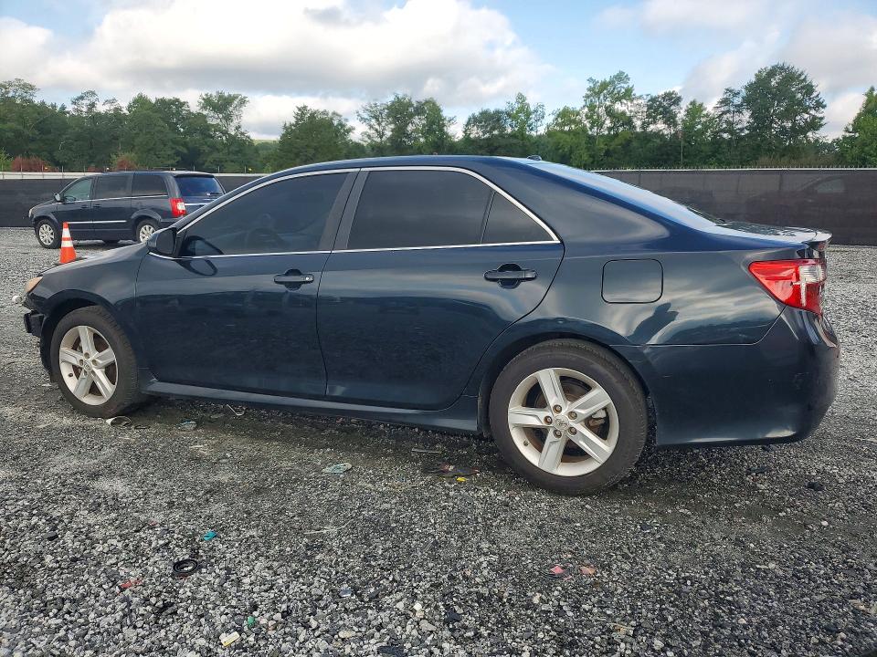 Photo 2 from auction – 2014 TOYOTA CAMRY with VIN 4T1BF1FKXEU867522