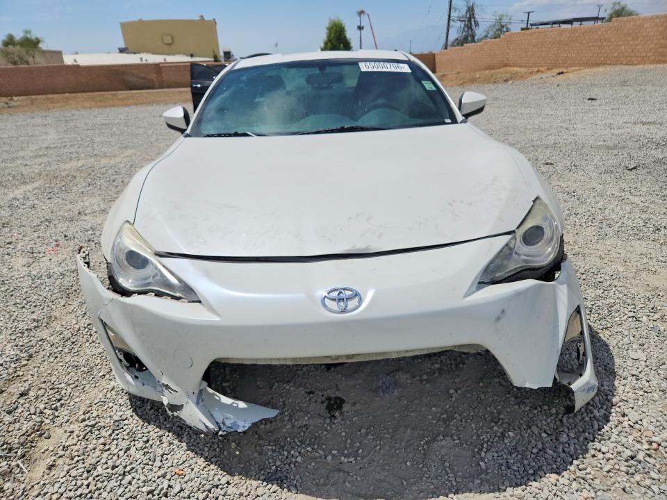 Фото 5 с аукциона – 2015 SCION FR-S с VIN JF1ZNAA11F9703753