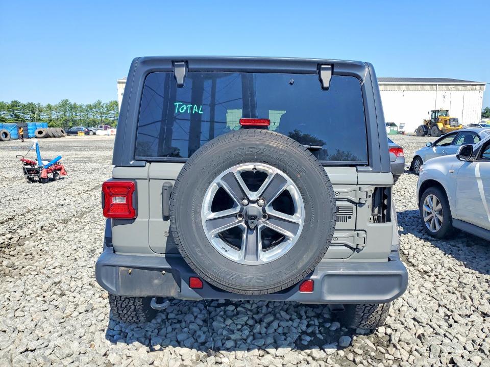 Photo 6 from auction – 2018 JEEP WRANGLER UNLIMITED with VIN 1C4HJXEN8JW301952