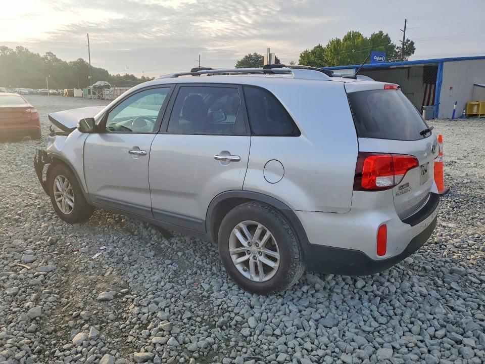 Photo 2 from auction – 2014 KIA SORENTO with VIN 5XYKT3A66EG528003
