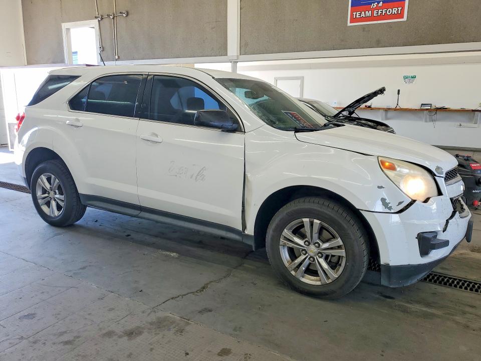 Photo 4 from auction – 2014 CHEVROLET EQUINOX with VIN 1GNFLEEK3EZ129529