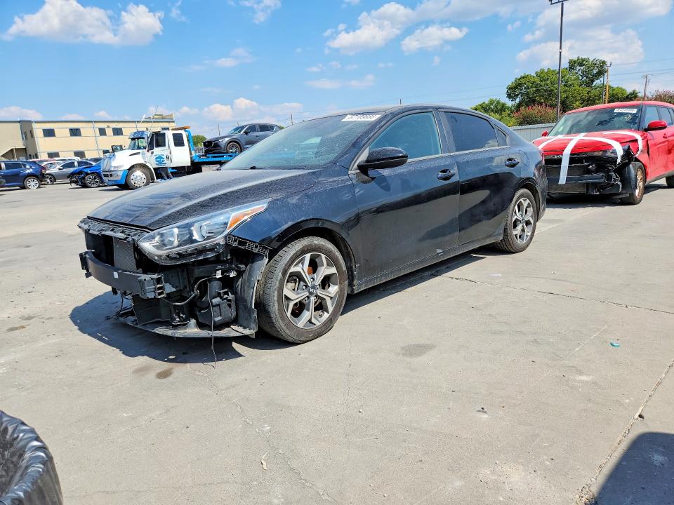 KIA FORTE 2021 مع رقم تعريف المركبة 3KPF24AD9ME370664 - صورة من المزاد