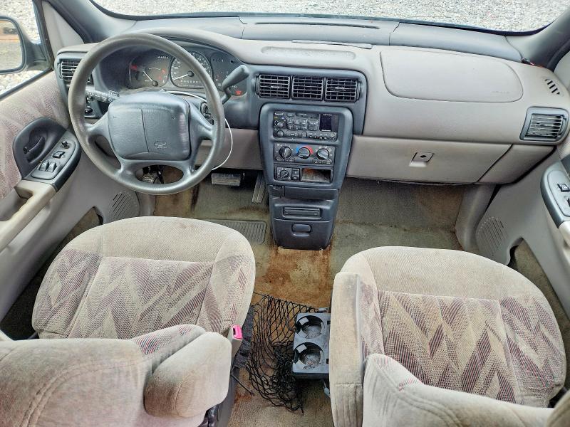 Photo 8 from auction – 1998 CHEVROLET VENTURE with VIN 1GNDX03E7WD240644