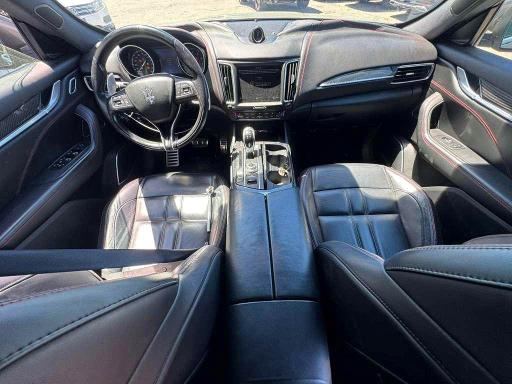 Photo 9 from auction – 2018 MASERATI LEVANTE with VIN ZN661YUS3JX269795
