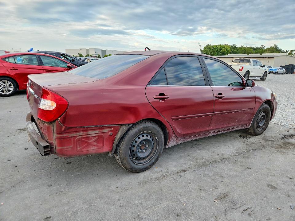 Photo 3 from auction – 2004 TOYOTA CAMRY with VIN 4T1BE32K24U277155