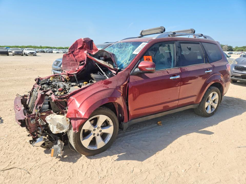 SUBARU FORESTER 2013 z numerem VIN JF2SHGGC0DH400529 - Zdjęcie z aukcji