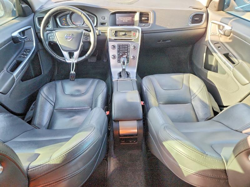 Zdjęcie 8 z aukcji – 2018 VOLVO S60 z VIN LYV402HM1JB171655