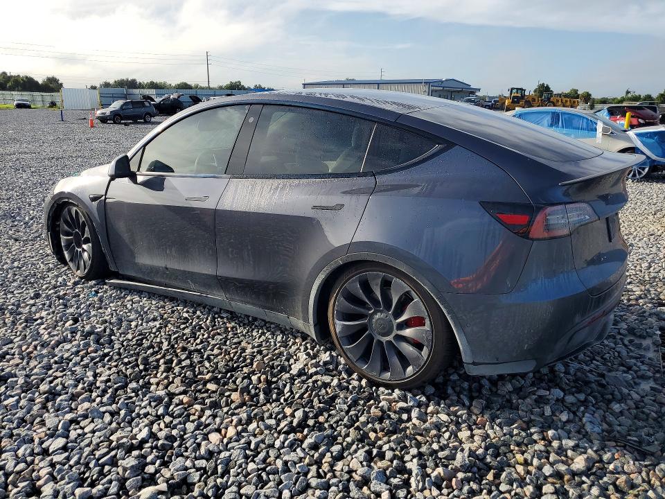 Photo 2 from auction – 2021 TESLA MODEL Y with VIN 5YJYGDEF6MF256654