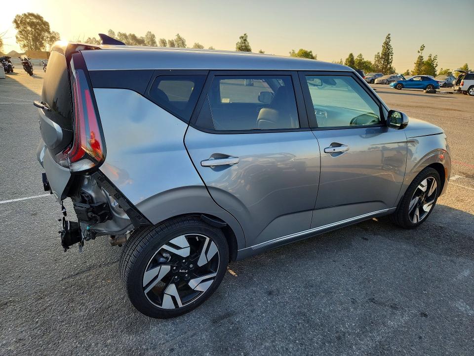 Photo 3 from auction – 2025 KIA SOUL with VIN KNDJ53AU3S7954602