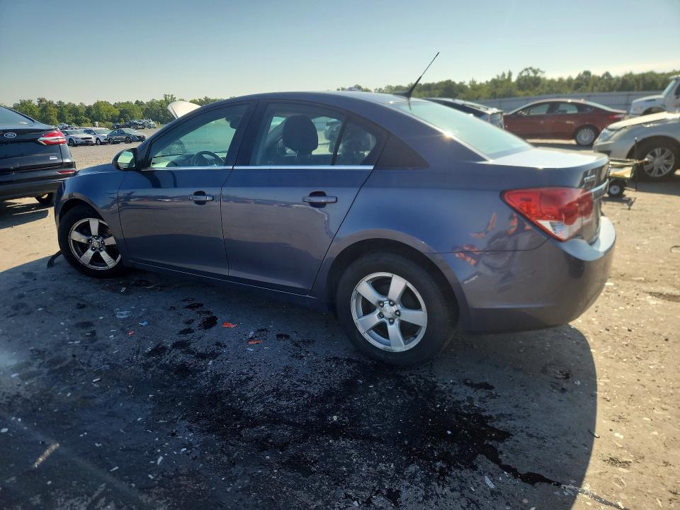 Photo 2 from auction – 2014 CHEVROLET CRUZE with VIN 1G1PC5SB6E7332632
