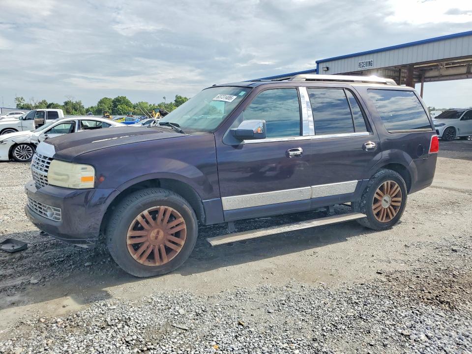 LINCOLN NAVIGATOR 2007 with VIN 5LMFU27517LJ10813 - Photo from auction