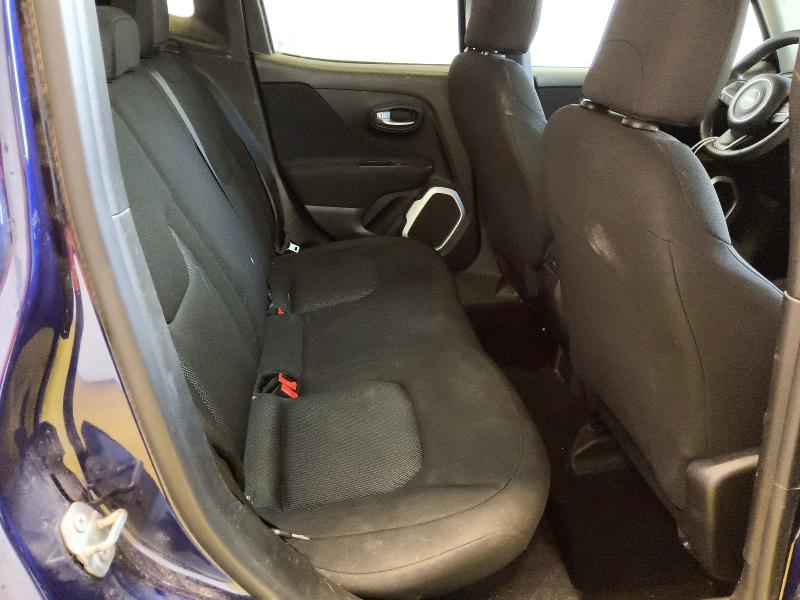 Photo 11 from auction – 2018 JEEP RENEGADE with VIN ZACCJBAB9JPJ48243