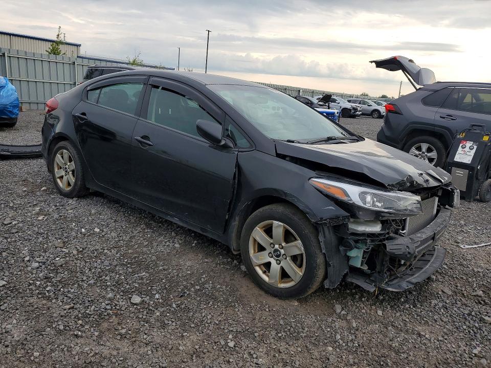 Photo 4 from auction – 2017 KIA FORTE with VIN 3KPFL4A77HE059649
