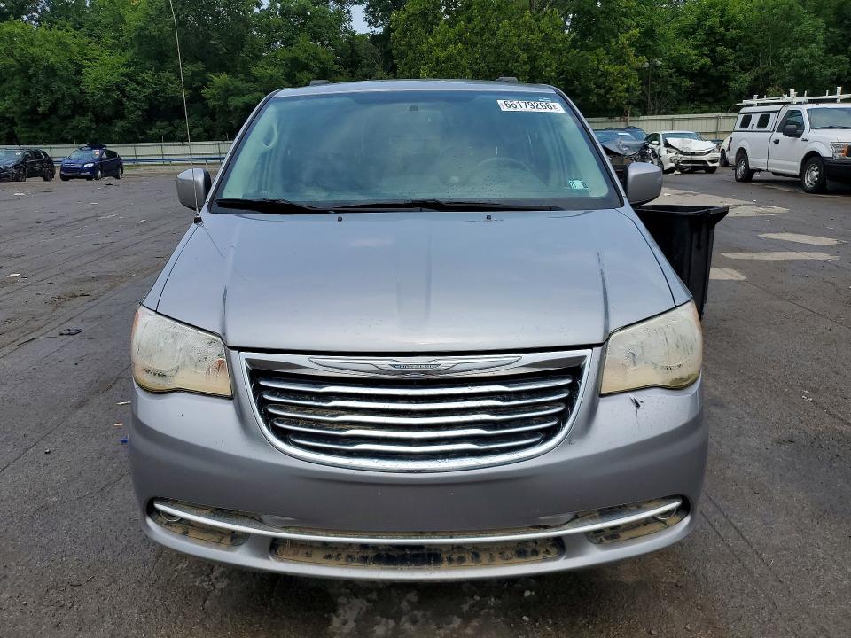 Photo 5 from auction – 2015 CHRYSLER TOWN & COUNTRY with VIN 2C4RC1BG3FR594564