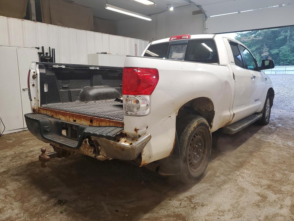 Photo 3 from auction – 2008 TOYOTA TUNDRA with VIN 5TFBV58108X080469