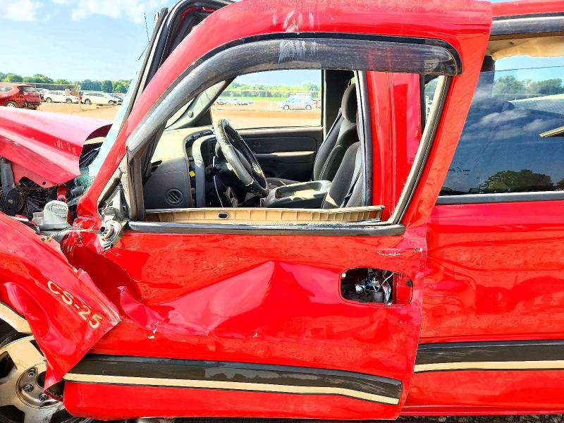 Photo 7 from auction – 2006 CHEVROLET SILVERADO with VIN 2GCEC13T161172205