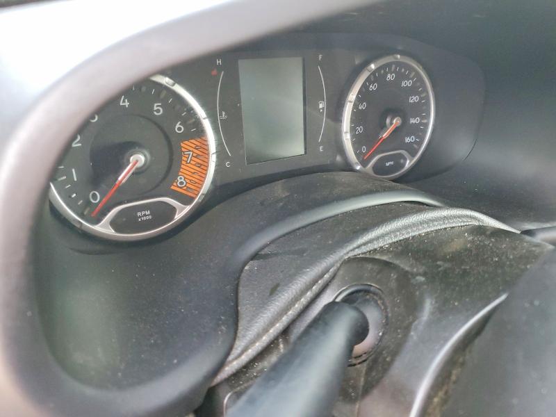 Photo 9 from auction – 2020 JEEP RENEGADE with VIN ZACNJBBB9LPL43883