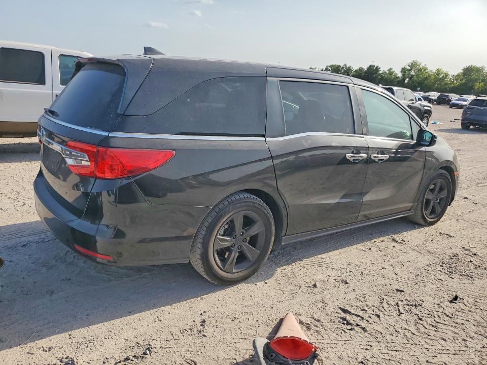 Photo 3 from auction – 2019 HONDA ODYSSEY with VIN 5FNRL6H74KB052223