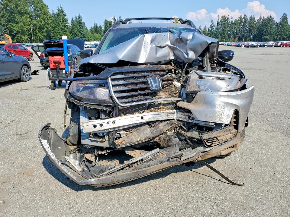 Photo 5 from auction – 2021 HONDA RIDGELINE with VIN 5FPYK3F17MB000266