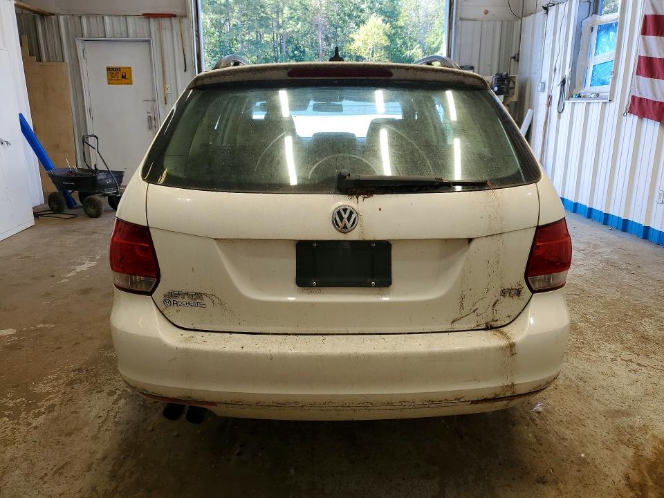 Photo 6 from auction – 2013 VOLKSWAGEN JETTA with VIN 3VWPL7AJ4DM680913