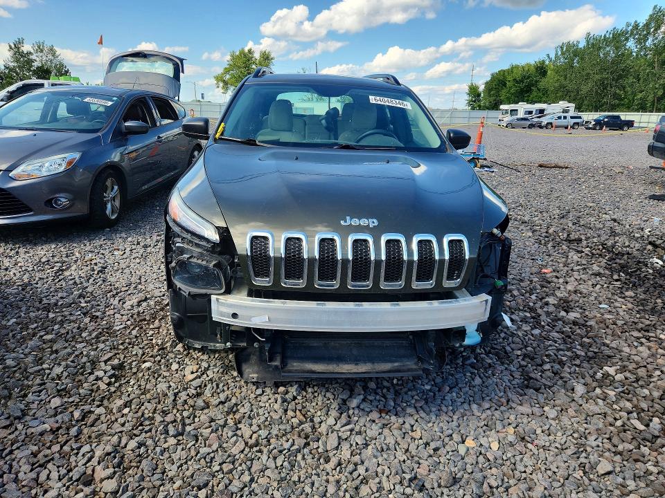 Photo 5 from auction – 2015 JEEP CHEROKEE with VIN 1C4PJMAB8FW649778