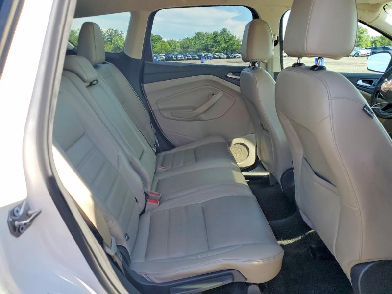 Photo 11 from auction – 2017 FORD ESCAPE with VIN 1FMCU9JDXHUB11890