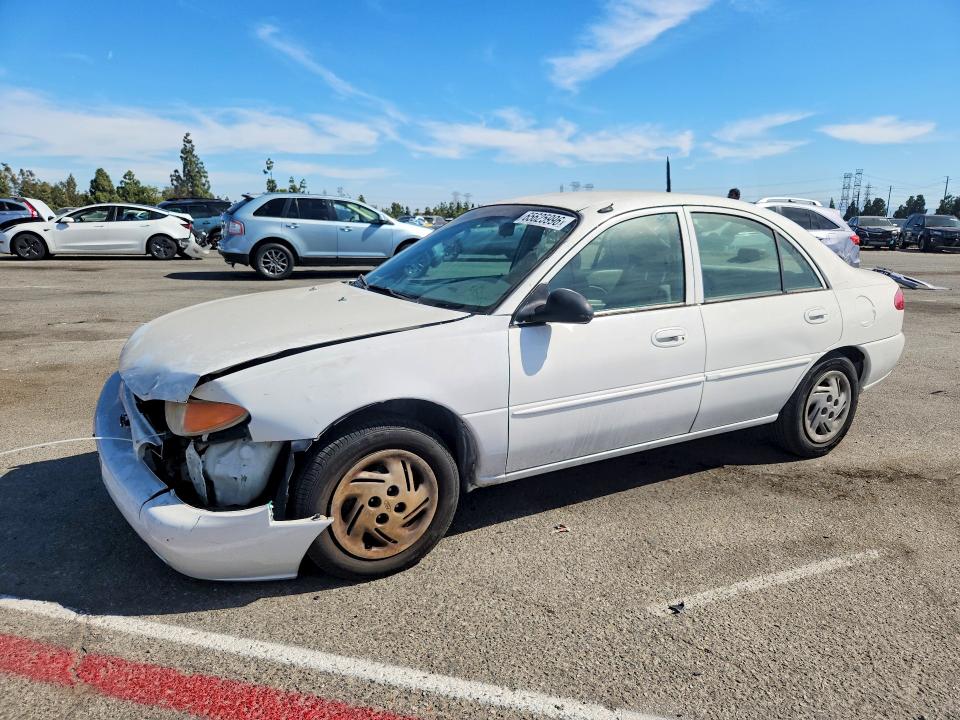 2002 FORD ESCORT