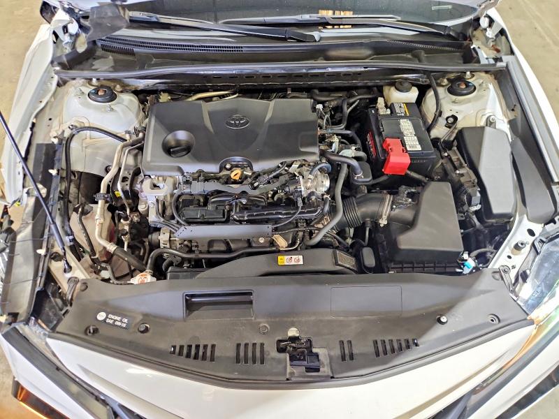 Photo 11 from auction – 2022 TOYOTA CAMRY with VIN 4T1G11AK5NU674853