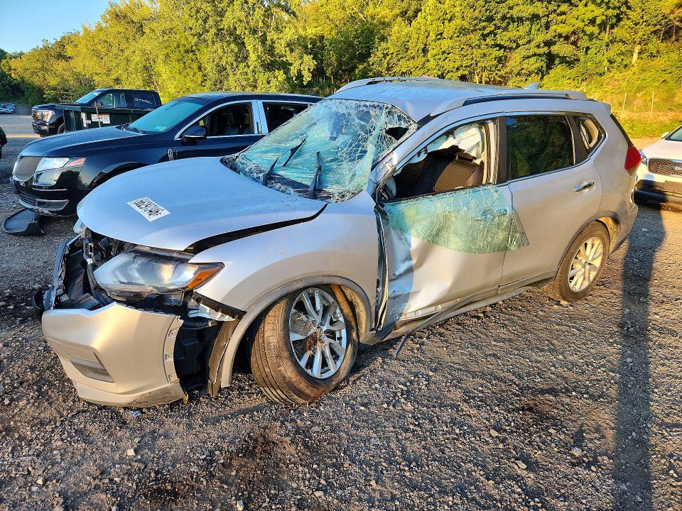 NISSAN ROGUE 2020 with VIN KNMAT2MT0LP540049 - Photo from auction