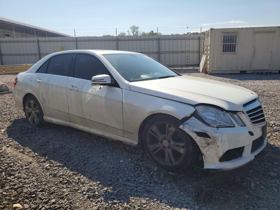 Photo 4 from auction – 2013 MERCEDES-BENZ E with VIN WDDHF5KB9DA707486