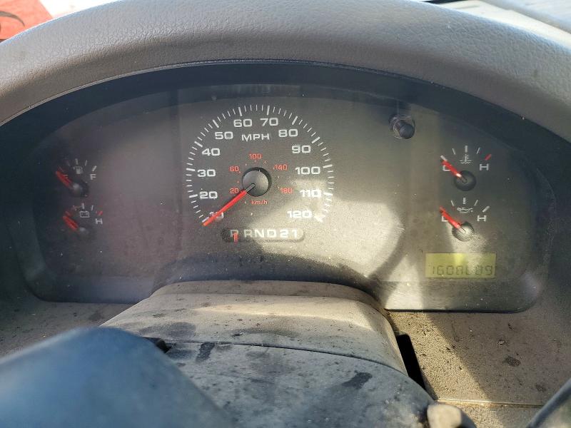 Photo 9 from auction – 2005 FORD F150 with VIN 1FTRF12205NA95602