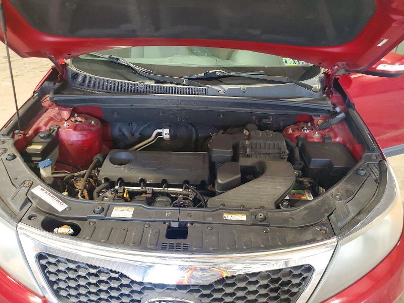 Photo 12 from auction – 2011 KIA SORENTO with VIN 5XYKTCA1XBG054038
