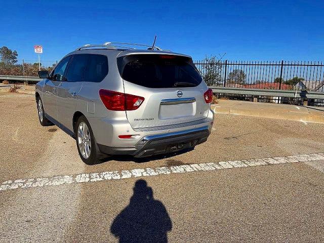 Photo 3 from auction – 2018 NISSAN PATHFINDER with VIN 5N1DR2MN7JC603080