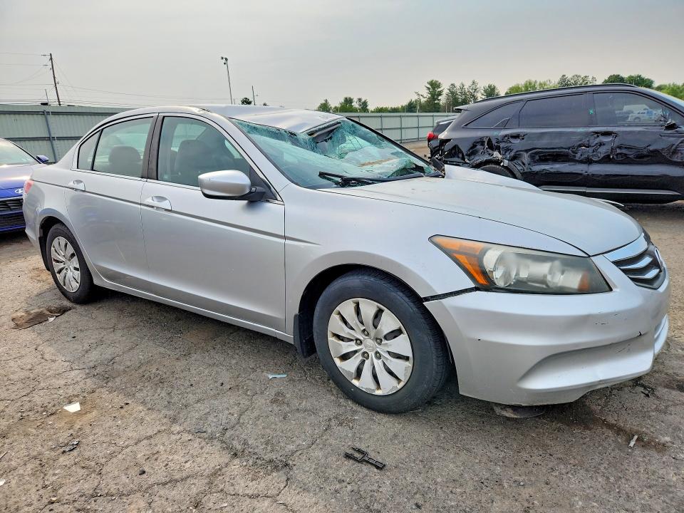Photo 4 from auction – 2012 HONDA ACCORD with VIN 1HGCP2F30CA241076