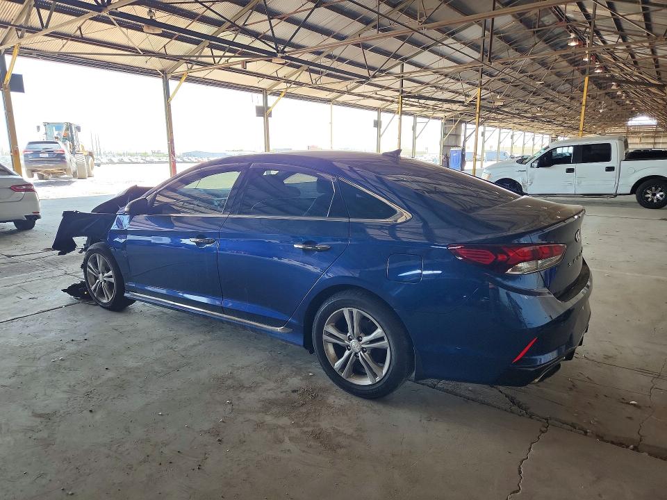 Zdjęcie 2 z aukcji – 2019 HYUNDAI SONATA z VIN 5NPE34AF3KH799477
