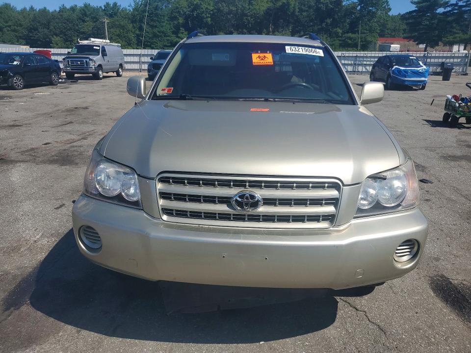 Photo 5 from auction – 2002 TOYOTA HIGHLANDER with VIN JTEHF21A520083606