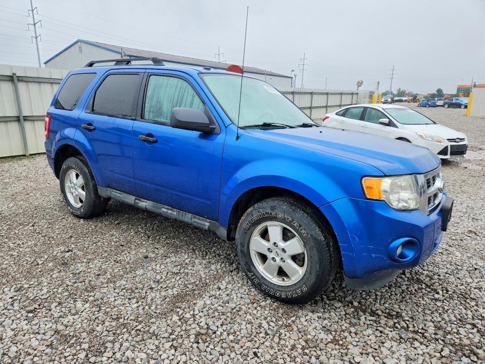 Photo 4 from auction – 2011 FORD ESCAPE with VIN 1FMCU9D7XBKC61846