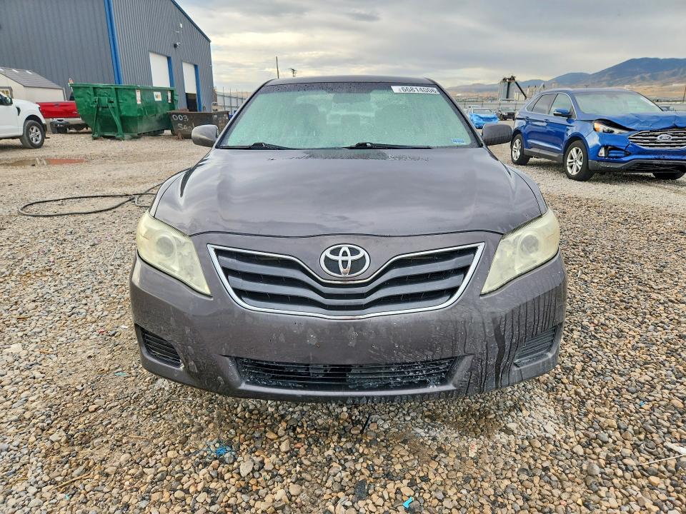 Photo 5 from auction – 2011 TOYOTA CAMRY with VIN 4T1BF3EK2BU632475