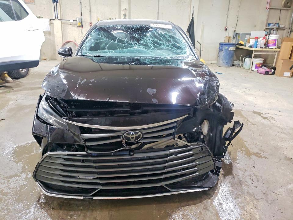 Photo 5 from auction – 2019 TOYOTA AVALON with VIN 4T1BZ1FB8KU005418