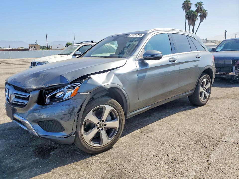 2018 MERCEDES-BENZ GLC