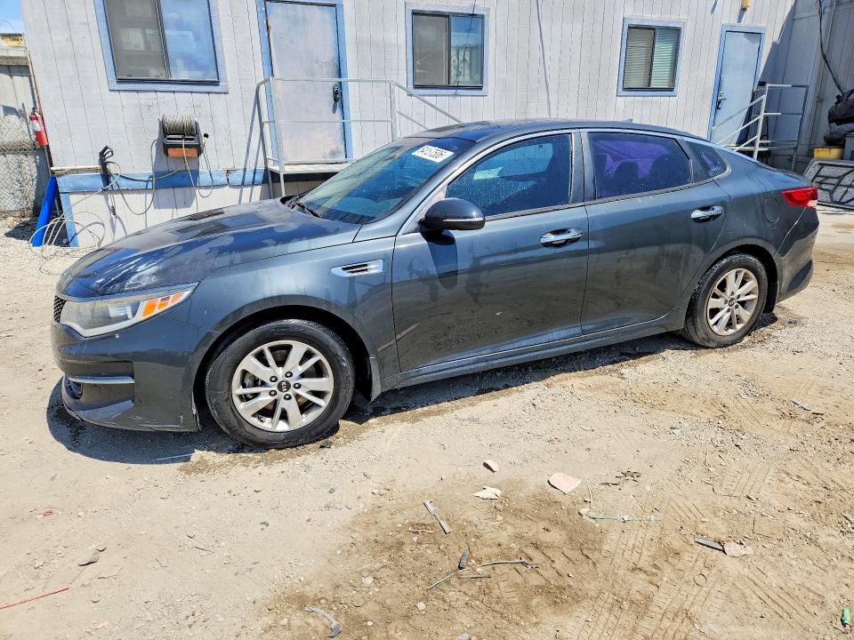 KIA OPTIMA 2016 with VIN 5XXGT4L34GG015581 - Photo from auction